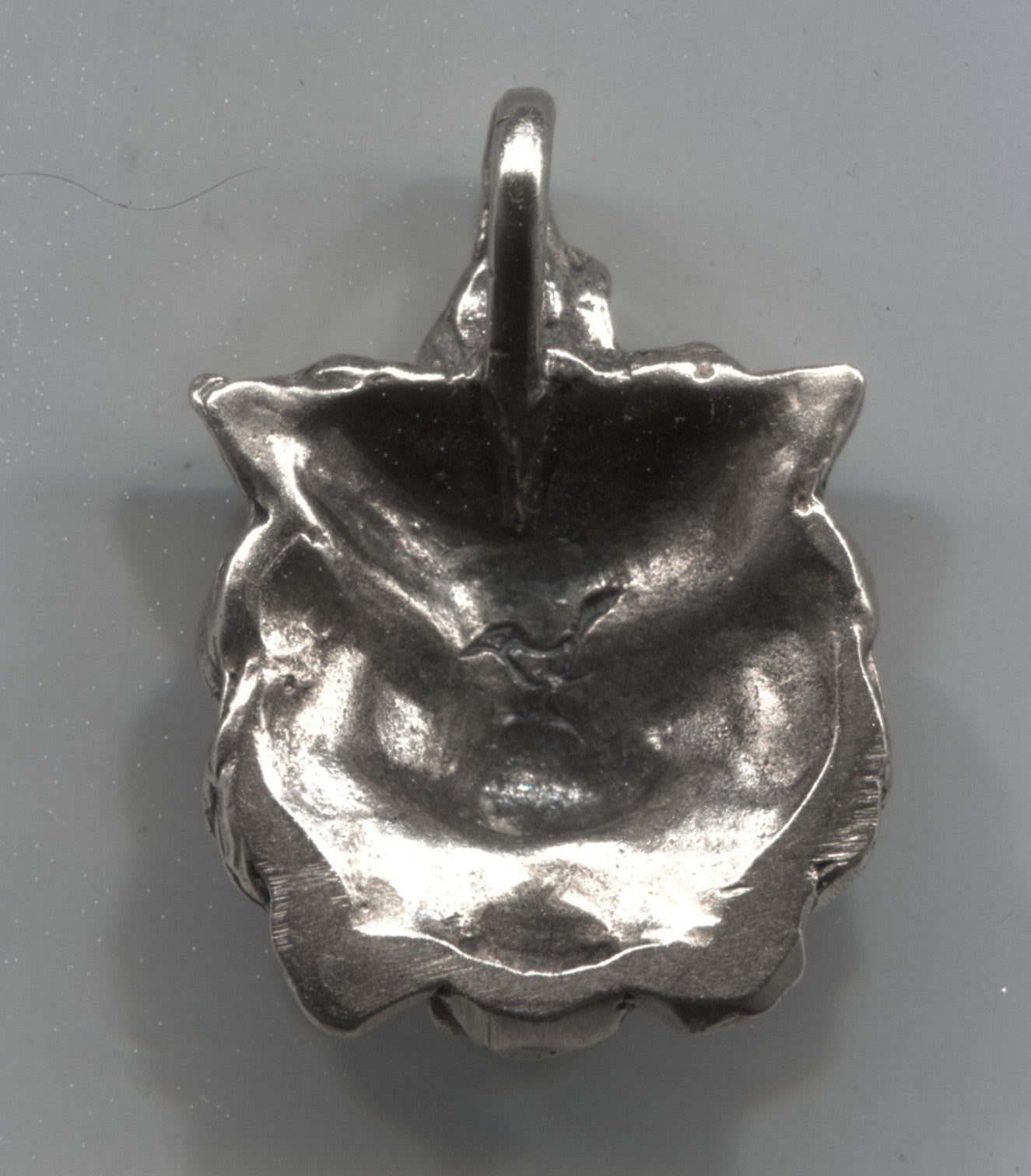 Lion Grotesque - 3062S