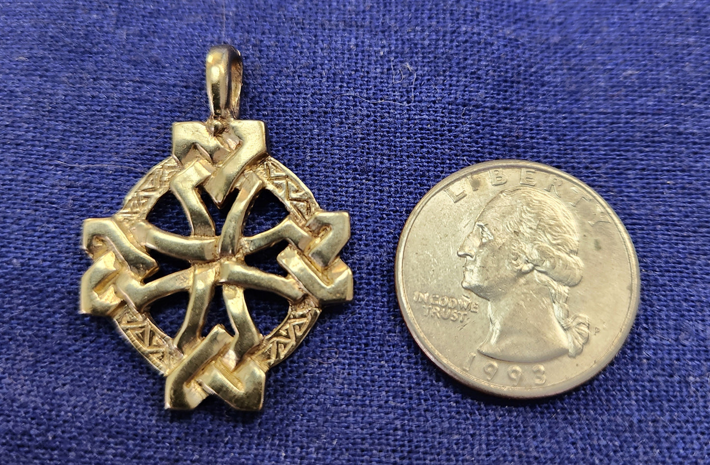 Square Knot Cross - 6016B