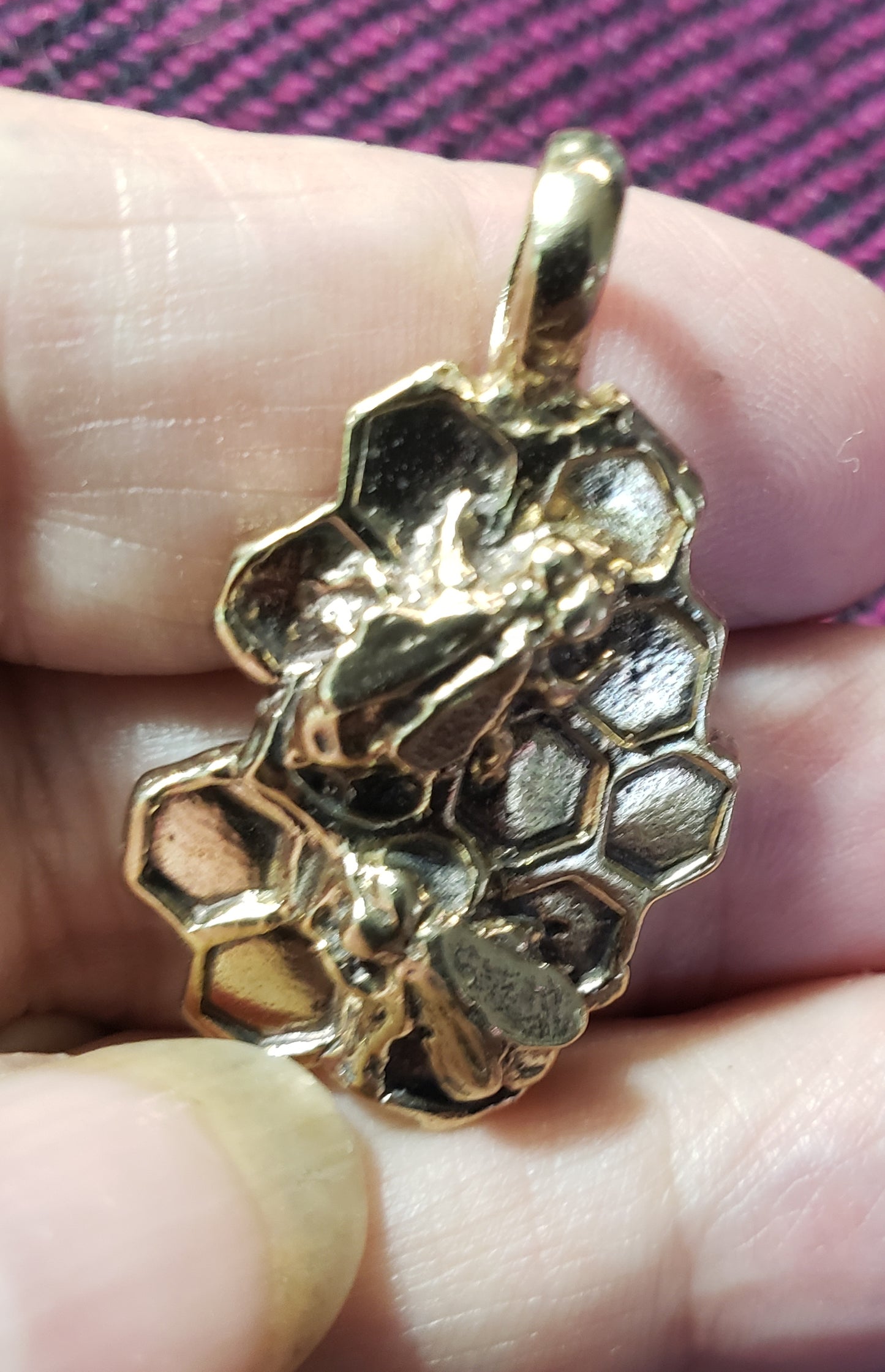 Honeycomb Bee - 3059B