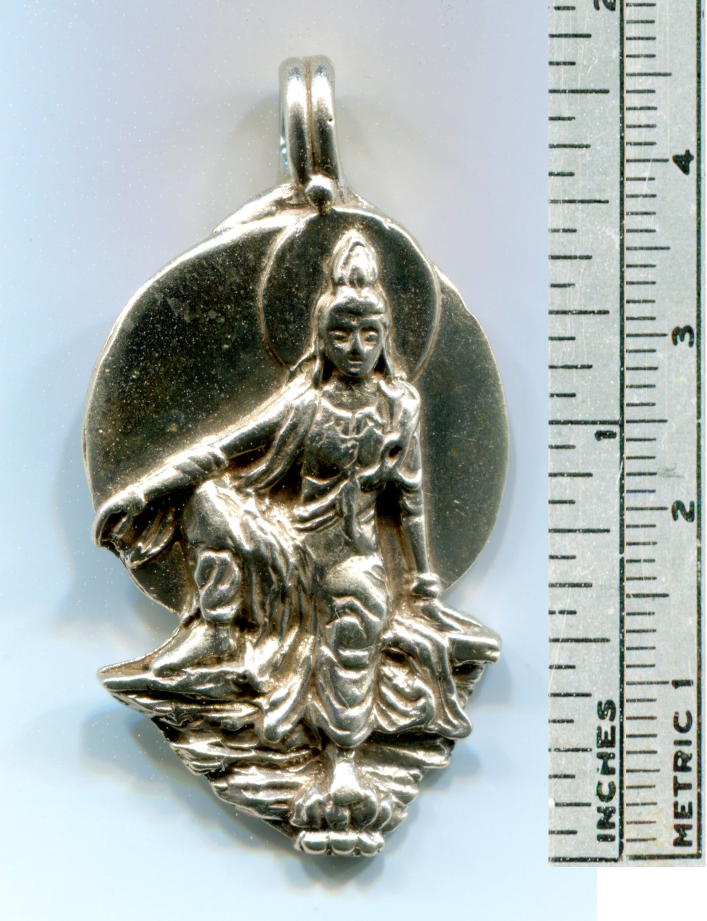 Kwan Yin - Water & Moon Boddhisatva - Avalokiteshvara - 4015S