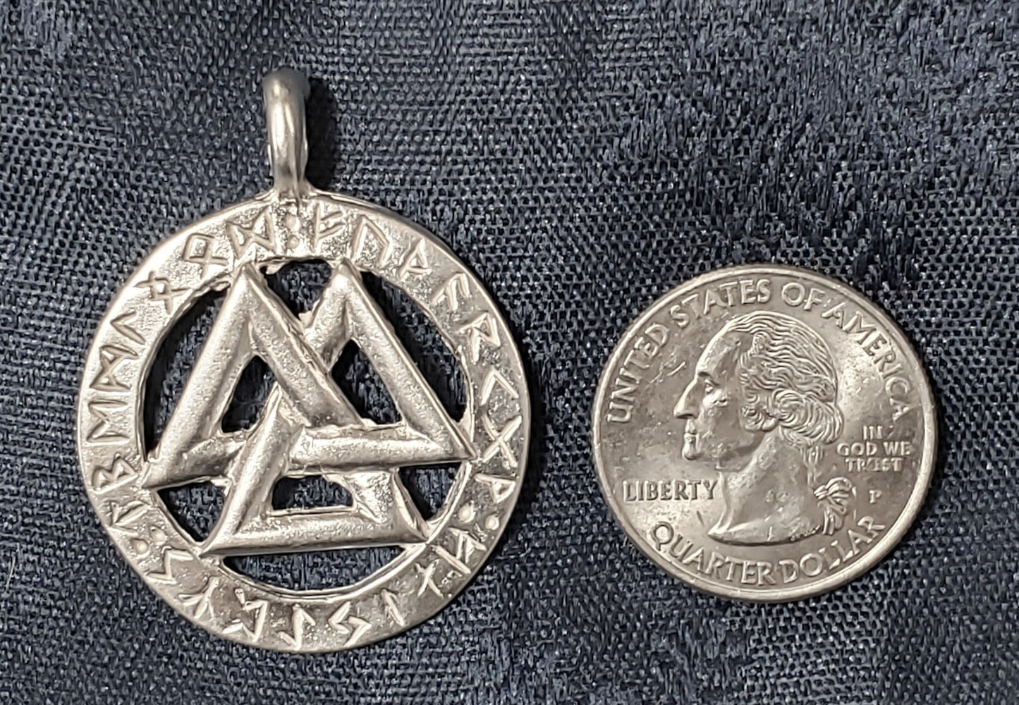 Valknut with Rune Ring - 5141S