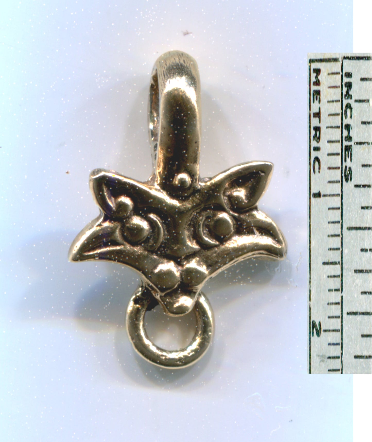 Bead Hanger - Borre Style Cat with Single Ring - 5312B