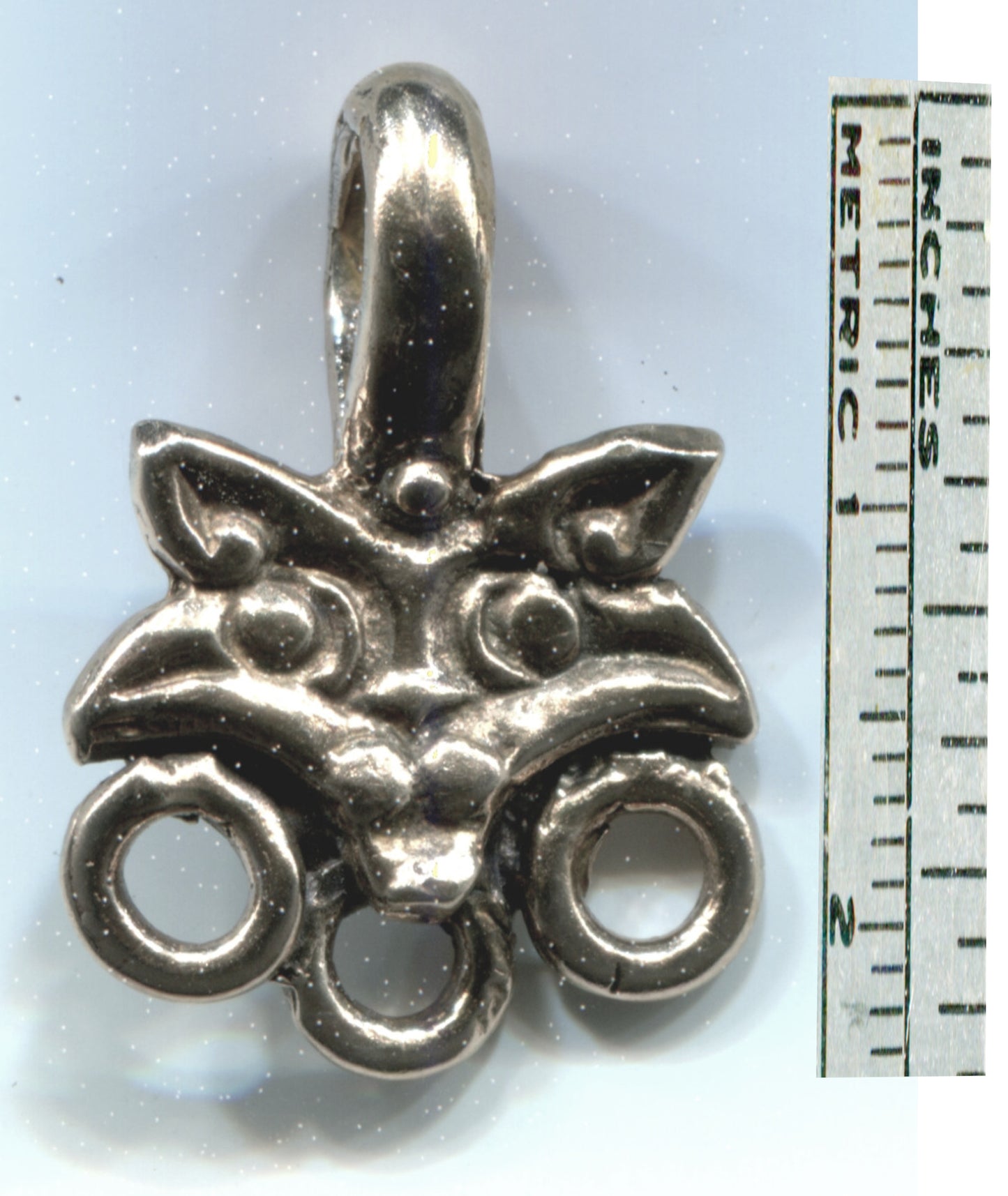 Bead Hanger - Borre Style Cat with Triple Ring - 5313S