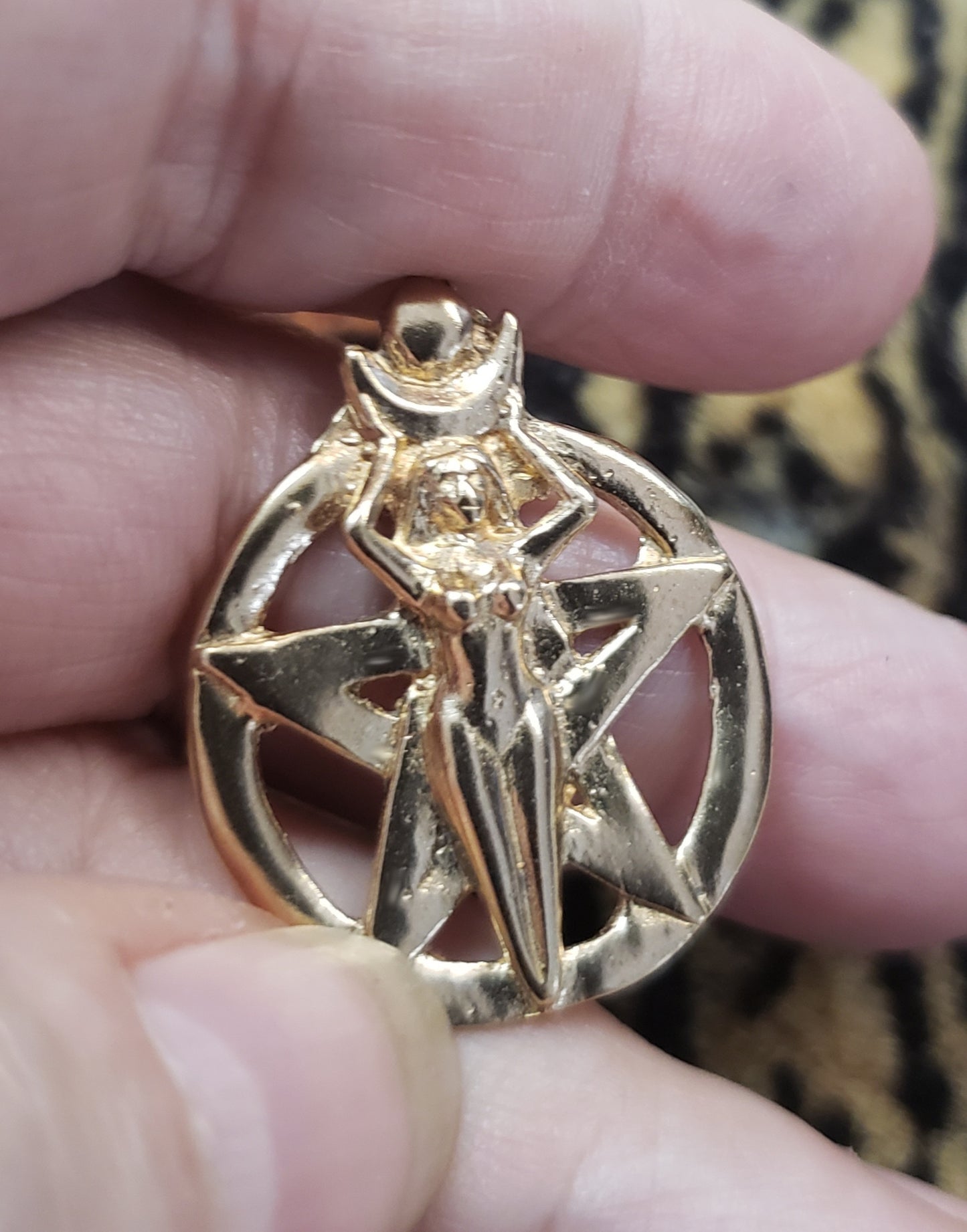 Goddess / Isis Pentagram - 5508B