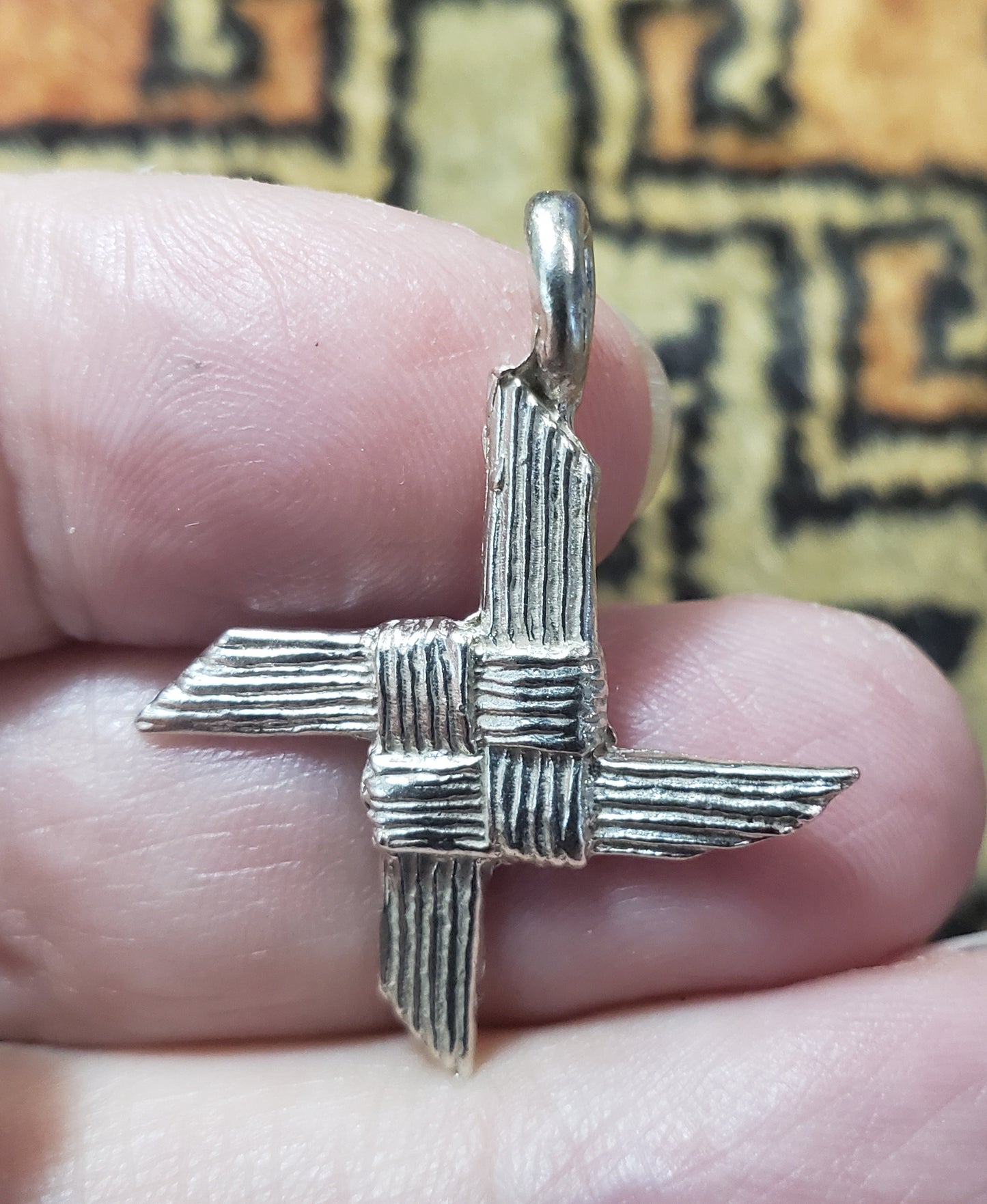 Brigit Cross - Small - 6011S