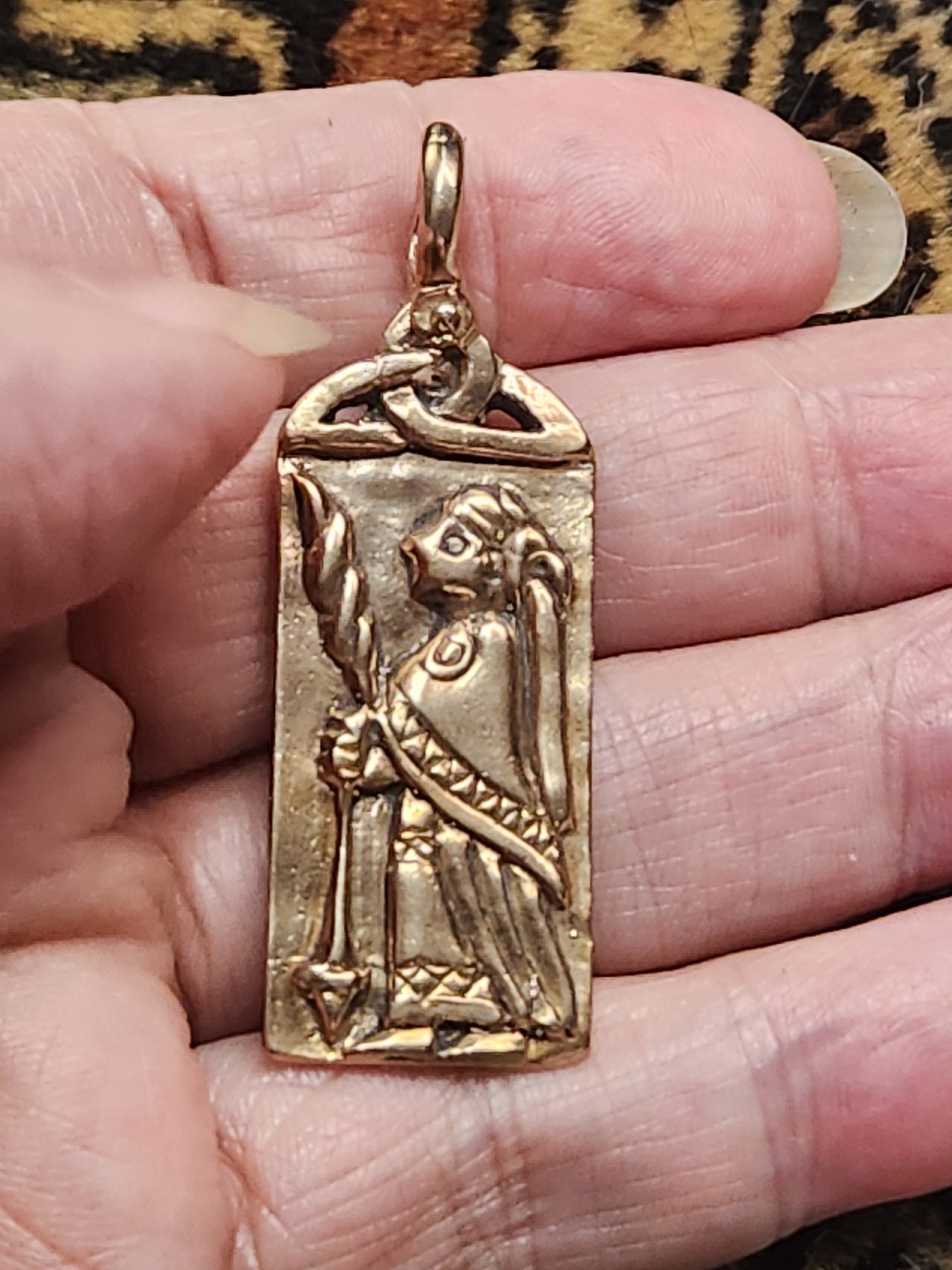 Frigga with Spindle - Bronze - 5154B