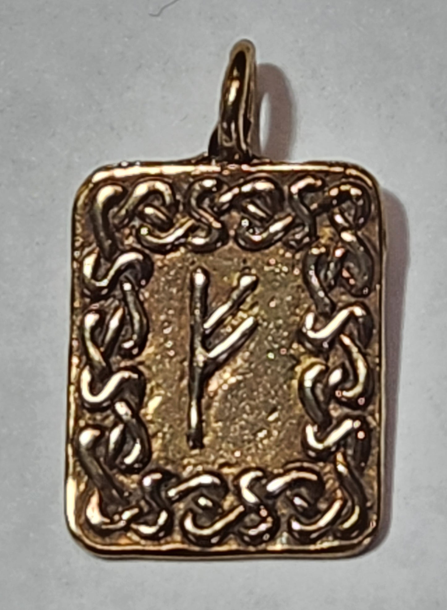Rune 1 - Fehu / Feoh - Possessions