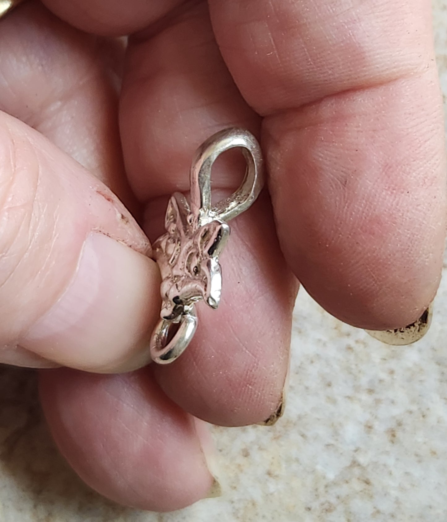 Bead Hanger - Borre Style Cat with Single Ring - 5312S
