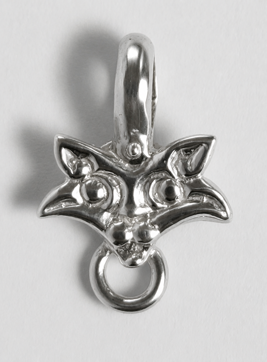 Bead Hanger - Borre Style Cat with Single Ring - 5312S