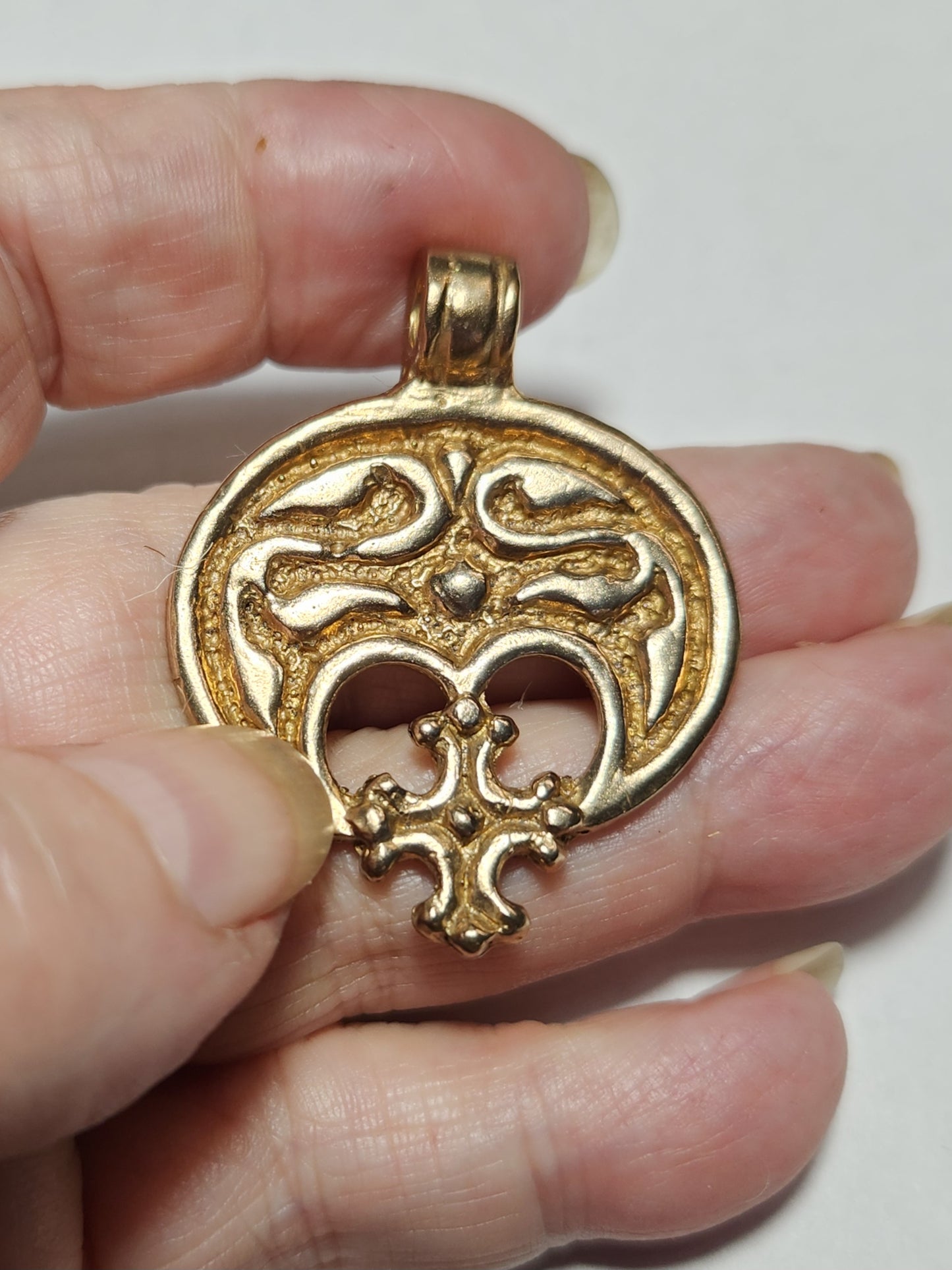 Lunulla Solar Cross - 6031B