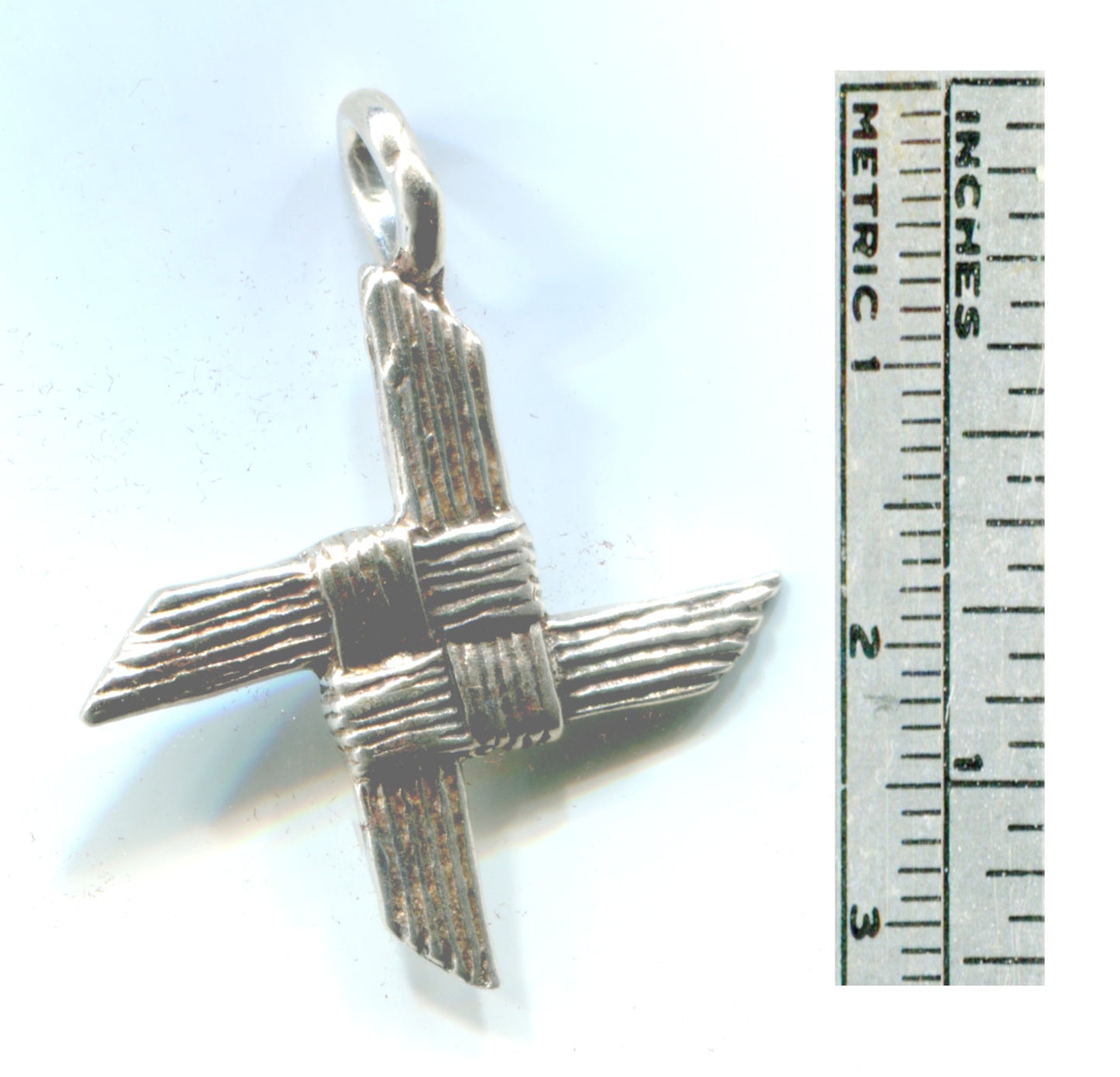 Brigit Cross - Small - 6011S